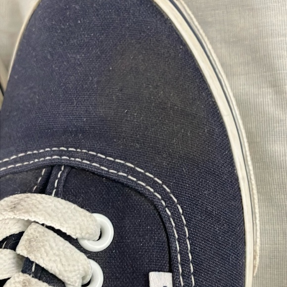 Vans mens 6 / Women’s 7 1/2 Classic Canvas lace-up Sneakers - Picture 11 of 15